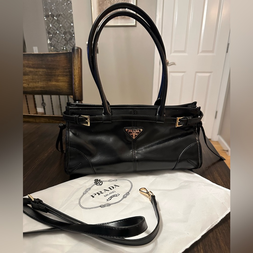 DHGate Black Faux Leather Shoulder Bag